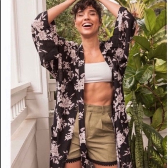 SPIRITUAL GANGSTER MAYA KIMONO ROBE WRAP - Picture 1 of 14